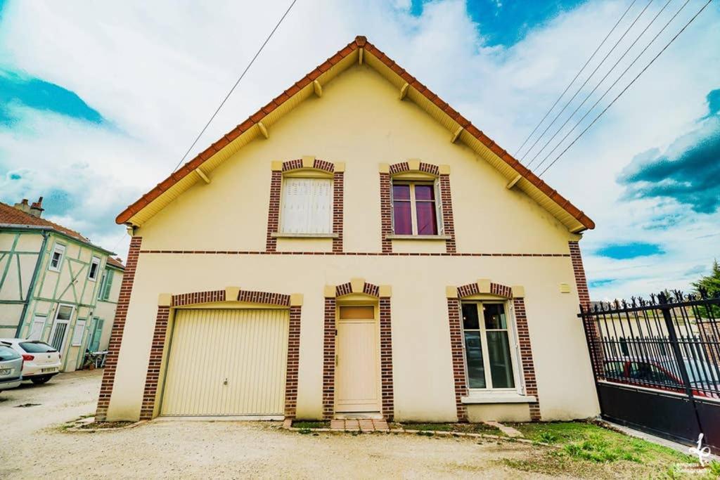 Duplex Centre Ville 6 Personnes 트루아 외부 사진